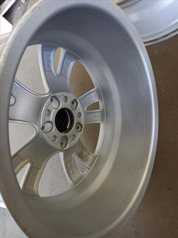  Mercedes W204 5x112 lyukosztású 7,5JJ 17" újszerű (gyári felni) alufelni homokszórva Bxx 6. kép