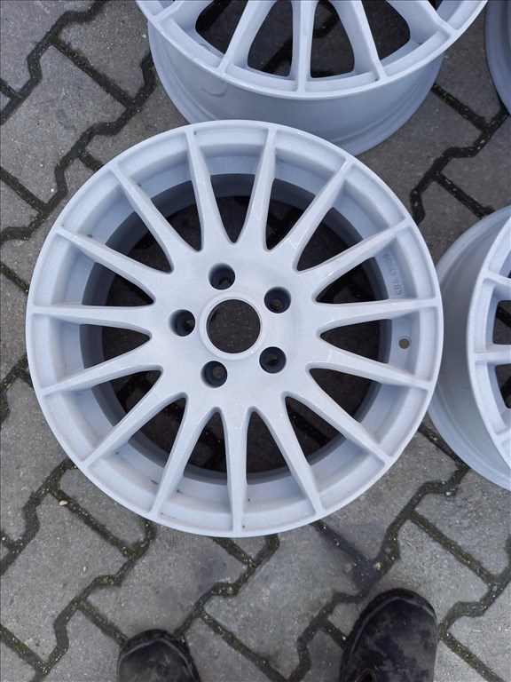 Opel/Alfa 5x110 lyukosztású 7JJ 16" felújított (gyári felni) alufelni homokszórva. cxx 3. kép
