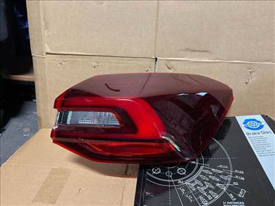 FORD FOCUS IV  Jobb Külső Hátsó Lámpa