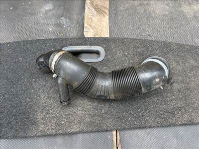 AUDI Q3 8U Turbócső 017874