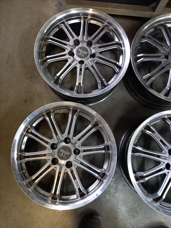  GT-8 as 5x112 lyukosztású 7JJ 17" használt alufelni cxx 2. kép