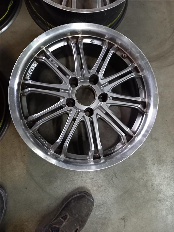  GT-8 as 5x112 lyukosztású 7JJ 17" használt alufelni cxx 3. kép