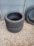 225/4018" újszerű Goodyear Ultragrip Performance+ téli gumi 2db