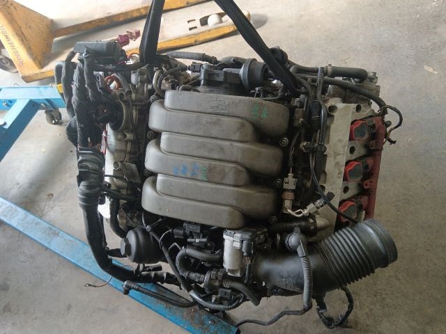 Audi A4 (B6/B7) 3.2 FSI Komplett Motor 17753,17752 auk0 1. kép