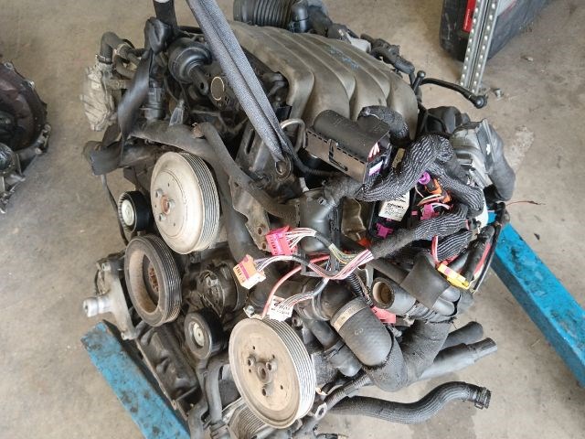 Audi A4 (B6/B7) 3.2 FSI Komplett Motor 17753,17752 auk0 9. kép