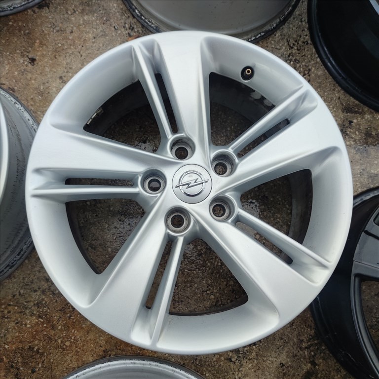 5x115 17 Gyári Opel alufelni 145000ft a 4db/241/ 2. kép