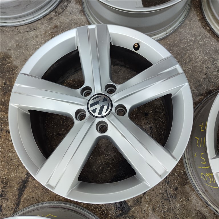 5x112 17 Gyári Volkswagen alufelni 140000ft a 4db/260/ 2. kép