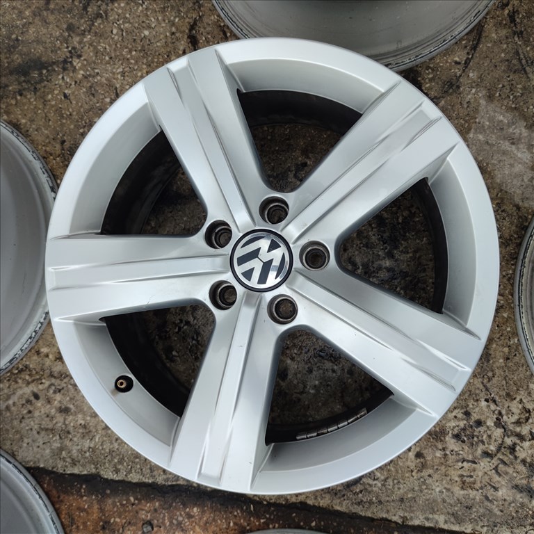 5x112 17 Gyári Volkswagen alufelni 140000ft a 4db/260/ 3. kép