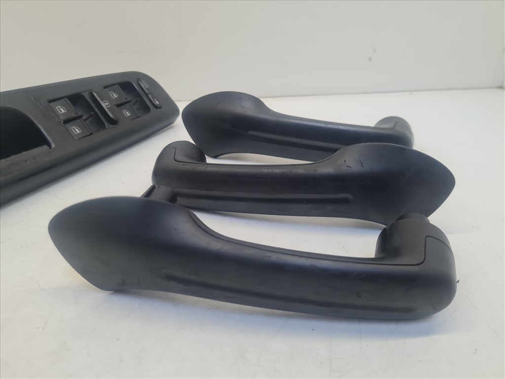 Volkswagen Golf IV, Volkswagen Bora ajtóbehúzó szett ablakemelő kapcsolóval (23301, 23302) 1j4959857b 2. kép