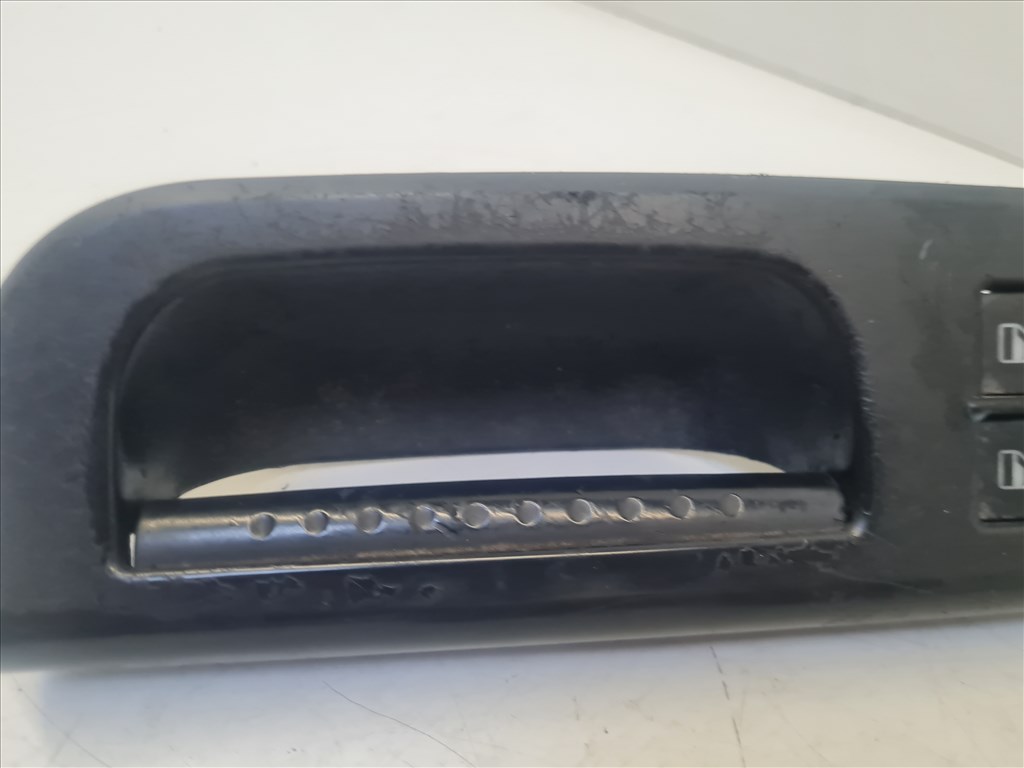 Volkswagen Golf IV, Volkswagen Bora ajtóbehúzó szett ablakemelő kapcsolóval (23301, 23302) 1j4959857b 7. kép
