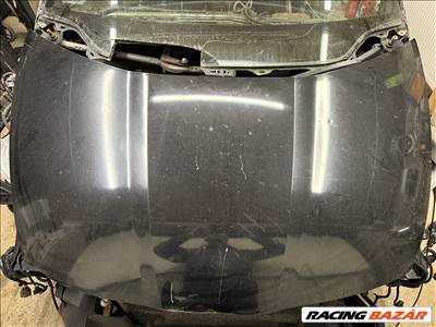 8g UFO Honda Civic motorháztető géptető sérült 