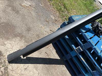 FORD FOCUS IV  Küszöb Burkolat