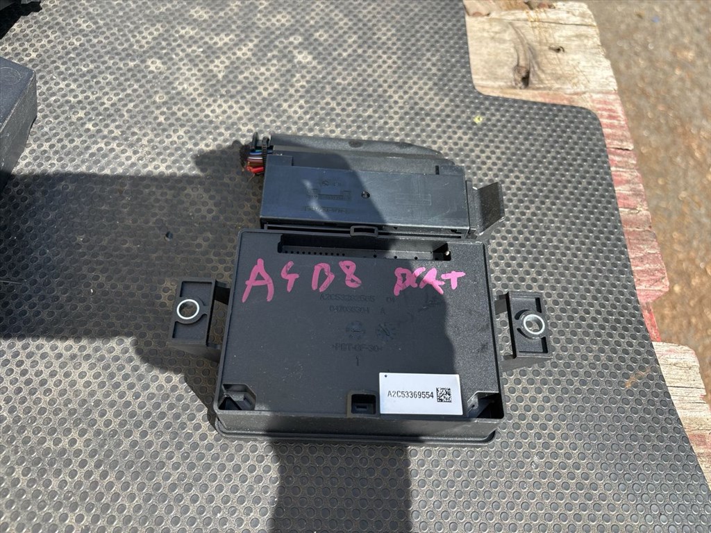 AUDI A4 8K2, B8 Kézifék Elektronika 017099 4. kép