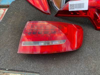 AUDI A4 Avant 8K5, B8 Jobb Külső Hátsó Lámpa 013516