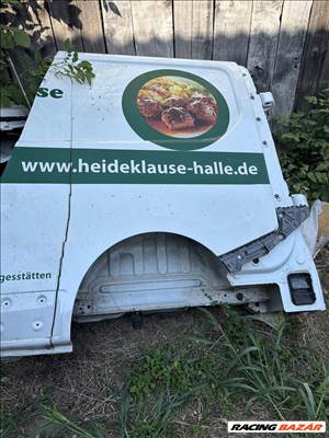 Renault Trafic III bal hátsó negyed 760334732