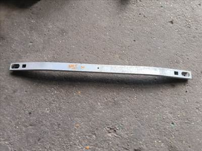 Toyota RAV4 (XA50) Első Lökhárító Merevítő