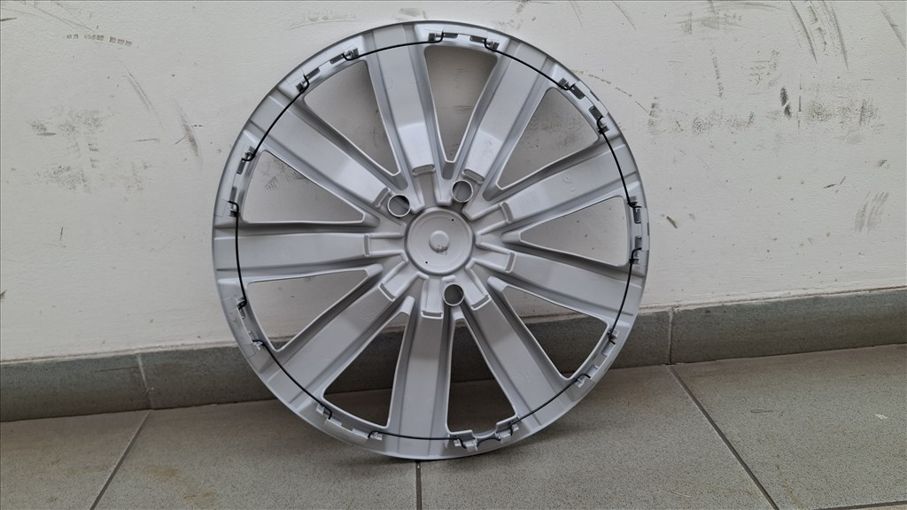 Volkswagen gyári R17 dísztárcsa VW 17 2. kép