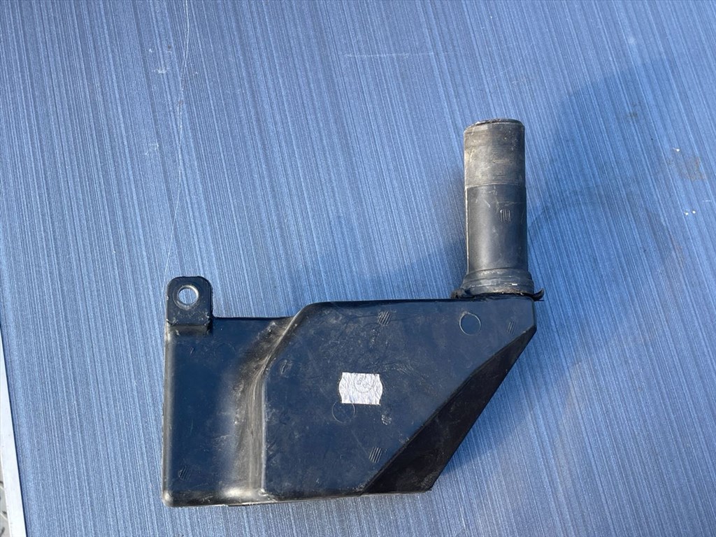 AUDI A4 Avant 8K5, B8 Ablakmosó Tartály 016105 2. kép