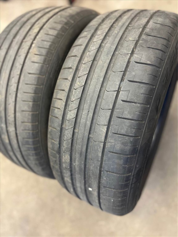 245/4519 PIRELLI nyari 2db 245/45 R19, 245/45R19 2. kép