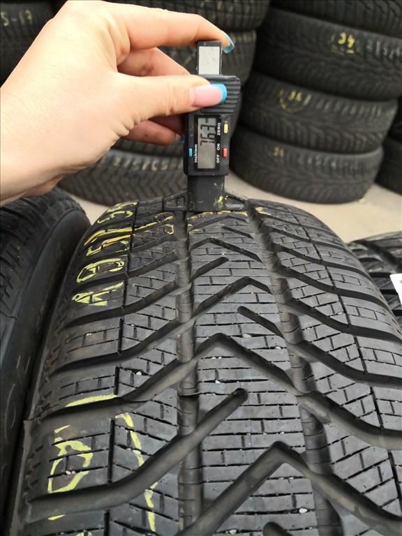 195/55 R17 Pirelli téli gumi 77000ft a 4db/130/ 3. kép