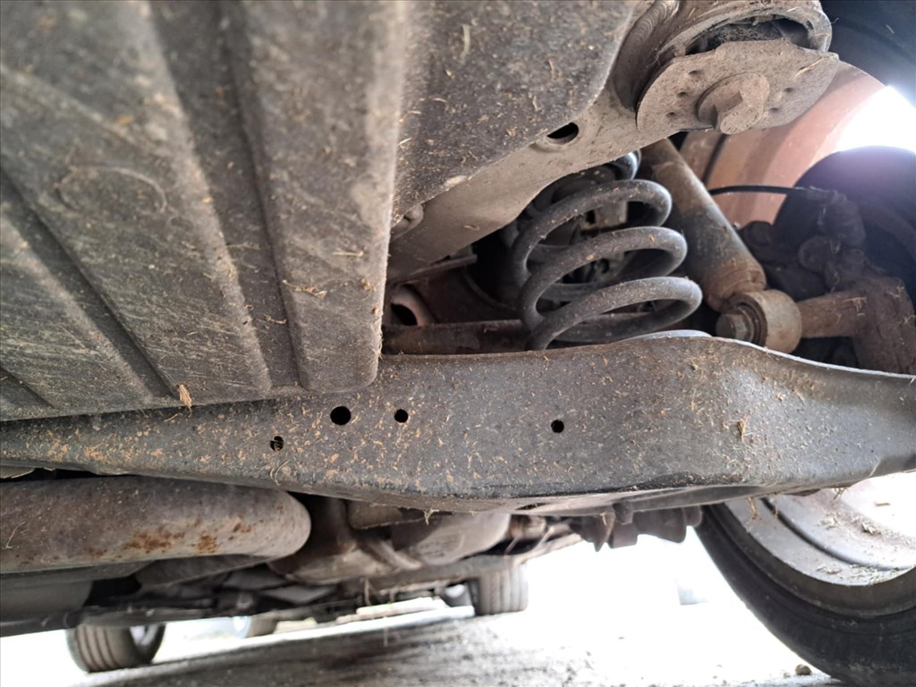 Audi A3 (8P) 2.0 TDI quattro hátsó híd  2. kép