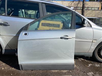 CHEVROLET CAPTIVA C100, C140 Bal első Ajtó (Részeivel)