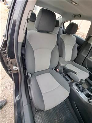 Eladó Chevrolet Cruze jobb első ülés / anyós ülés