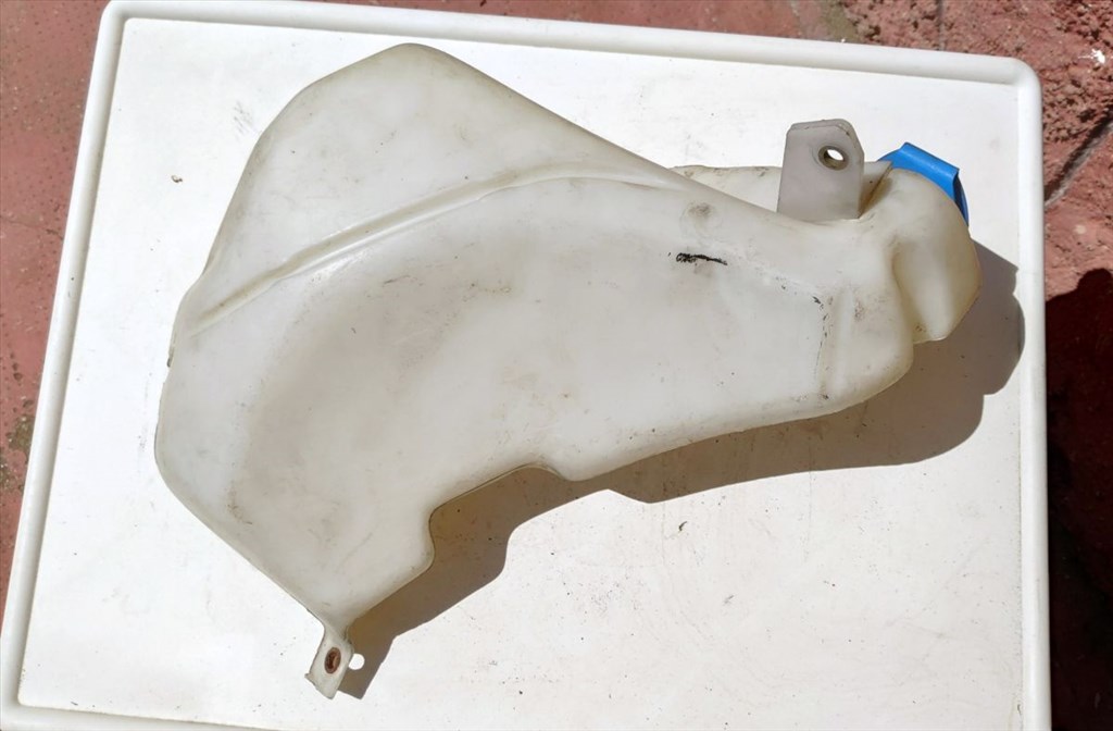 Audi Ablakmosó Tartály 2.8L (3BO 955 453M) 1997 (b 3. kép