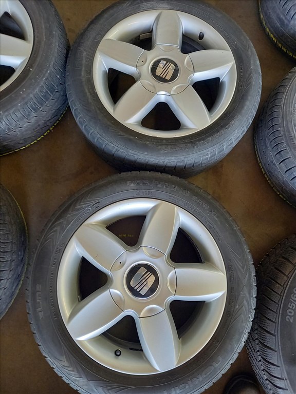 Seat Alhambra 5x112-as 7x16" haszn (gyári felni) alufelni 205/55R16 használt Nokian nyári gumi sxx4 2. kép