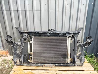 Hyundai i20 (PB) 1.2 komplett homlokfal  641021j000