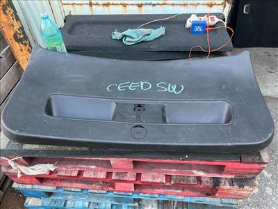 KIA CEED SW ED Csomagtérajtó Burkolat (Részeivel)