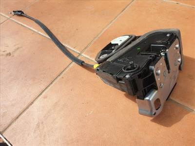 Opel Astra K Jobb hátsó ajtózár AT6 13507136