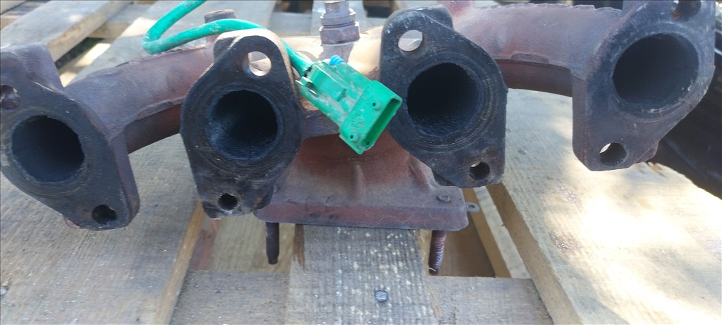 Peugeot 307 kipufogó csonk (torok) 1. kép