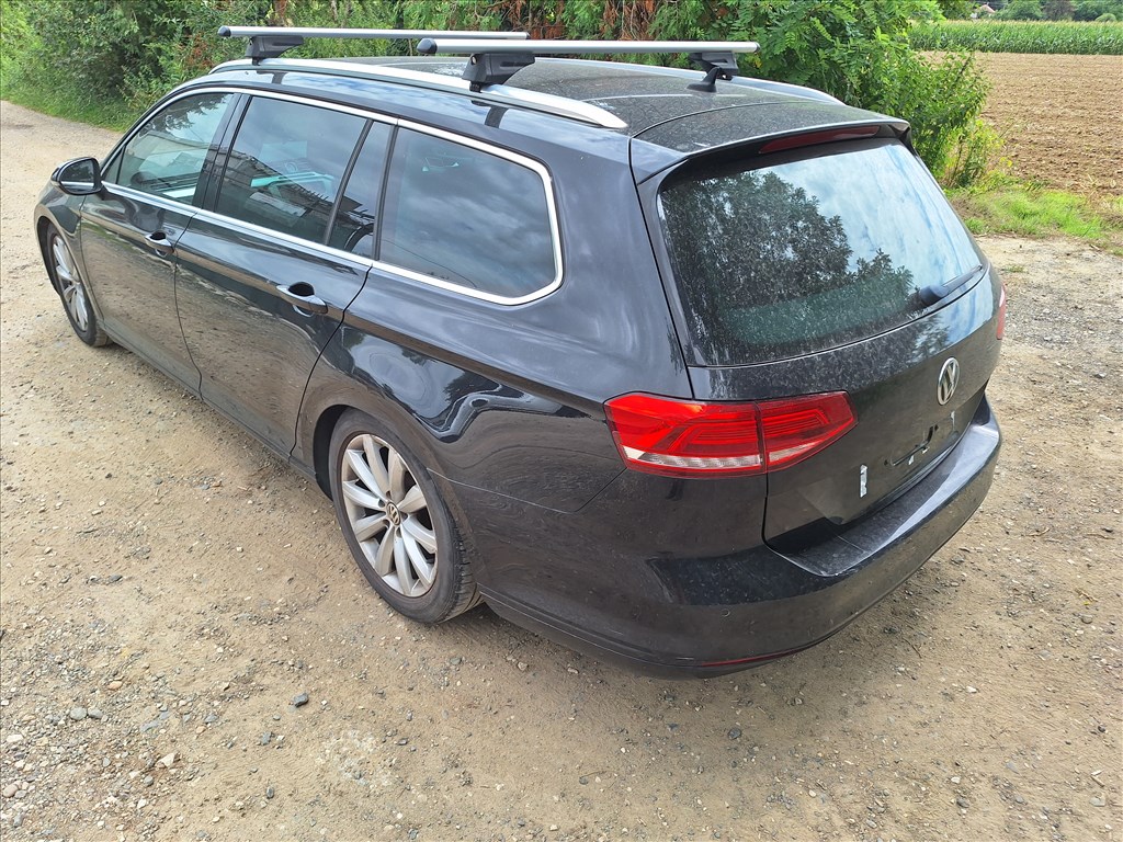 Volkswagen Passat B8 (B8) LC9X CRLB QFZ  bontott alkatrészei 2. kép