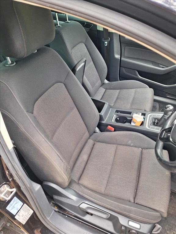 Volkswagen Passat B8 (B8) LC9X CRLB QFZ  bontott alkatrészei 6. kép