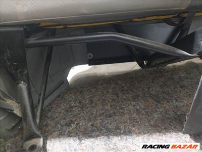 Volkswagen Transporter T5 Hátsó Ülés Szett 12523