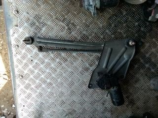 Ford Escort Mk4 Első Ablaktörlő Szerkezet Motorral *37001* bosch-0390241308 1. kép