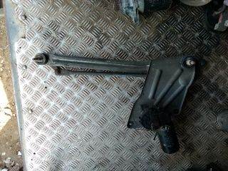 Ford Escort Mk4 Első Ablaktörlő Szerkezet Motorral *37001* bosch-0390241308