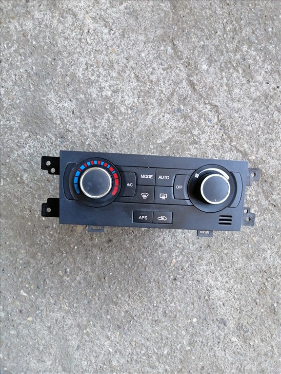 Chevrolet Captiva Klíma vezérlő fűtéskapcsoló panel  25974592 1. kép