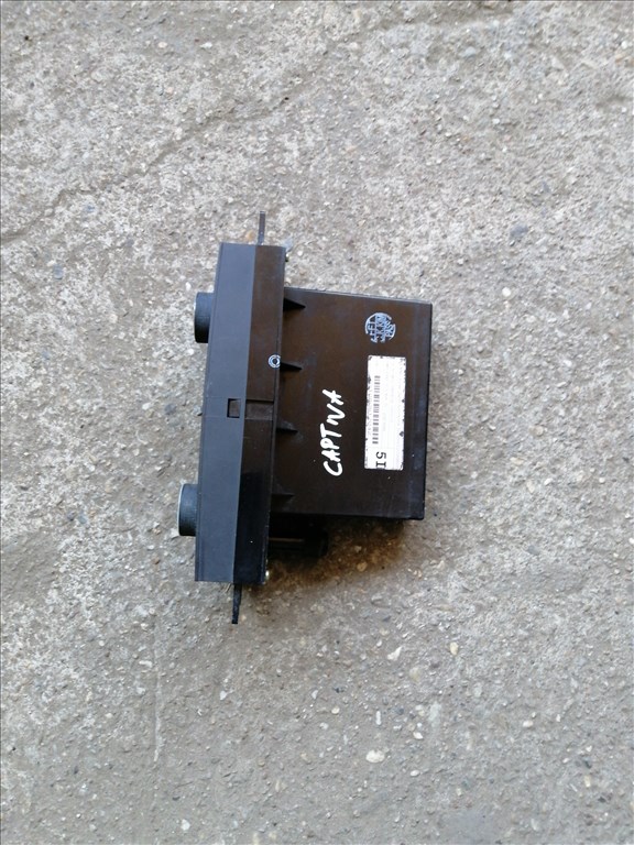 Chevrolet Captiva Klíma vezérlő fűtéskapcsoló panel  25974592 2. kép