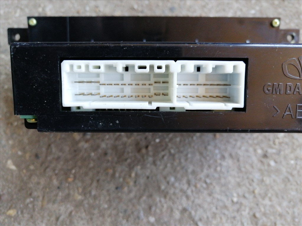 Chevrolet Captiva Klíma vezérlő fűtéskapcsoló panel  25974592 3. kép