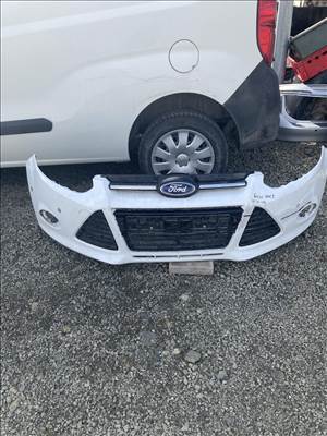 Ford Focus MK3 első lökhárító BM51 17757A