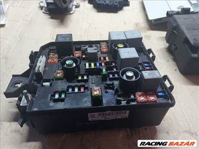 Opel Mokka 1.6 Biztosítéktábla Motortér 4386 ,  95263746