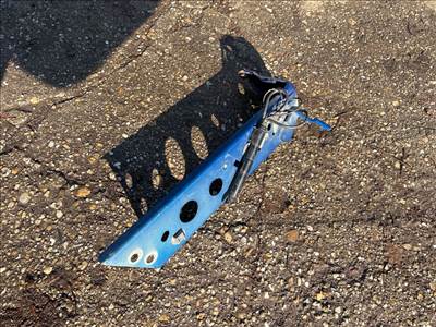 MAZDA CX-5 KE, GH Jobb Fényszóró Tartó