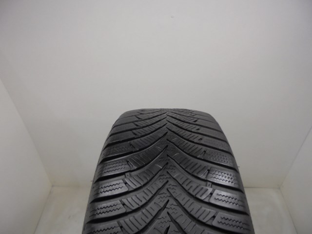 Hankook W452 Winter icept RS2 215/65 R16  1. kép
