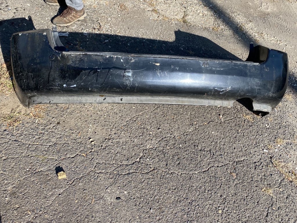 KIA CARNIVAL II GQ Hátsó Lökhárító (Részeivel) 1. kép