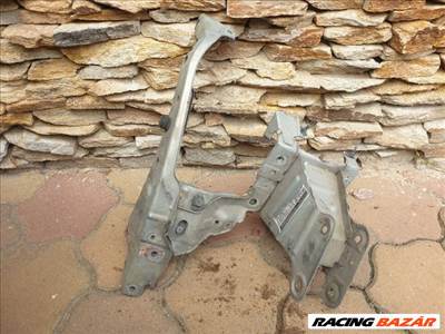 Opel Astra H Bal lámpakeret + nyúlványvég 