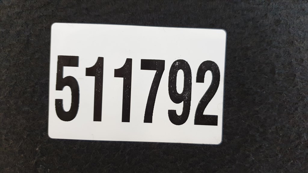 511792 Ford Fiesta 2007, Kalaptartó, 5 Ajtóshoz. 9. kép