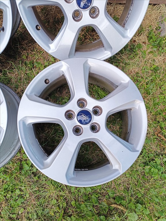  5x108 lyukosztású 7,5J 17" újszerű (gyári felni) alufelni 7. kép