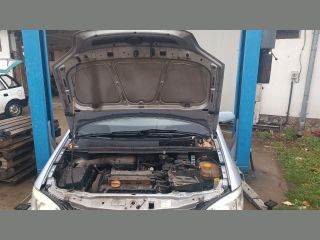 OPEL ZAFIRA A (F75) Motorháztető Zárszerkezet